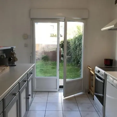 Maison Royan, 3 Pieces, 5 Personnes - Fr-1-305-206 *
